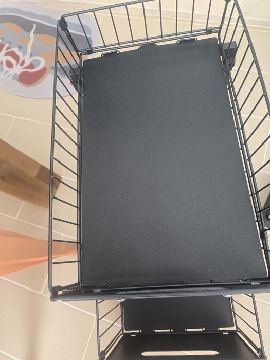 Arrumação para colocar debaixo lava loiça. Nunca foram usadas pois o ramanho não dava