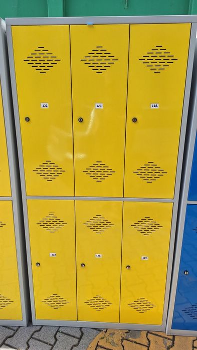 Sprzedam Szafka metalowy Dobrym stanie
