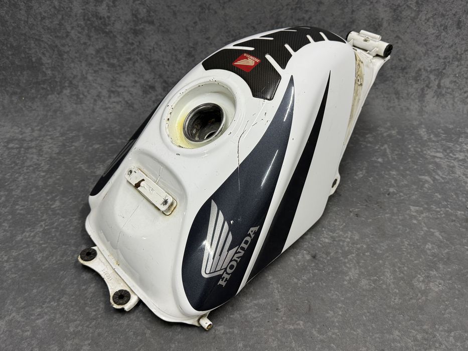 Zbiornik paliwa Honda CBR 125R jc39 07-10r. Bak układ paliwowy