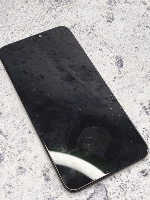 Ekran OLED pęknięty iPhone 11 pro max