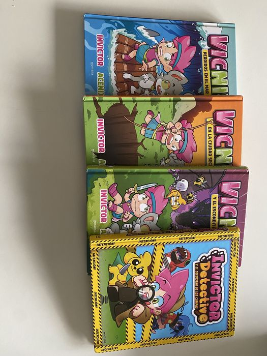 Conjunto livros “Vicnix” (1,2 e 3) mais “Invictor detective”