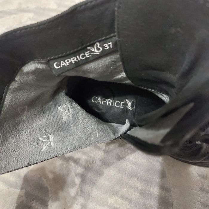 Buty damskie CAPRICE skóra naturalna lakierowana rozmiar 37
