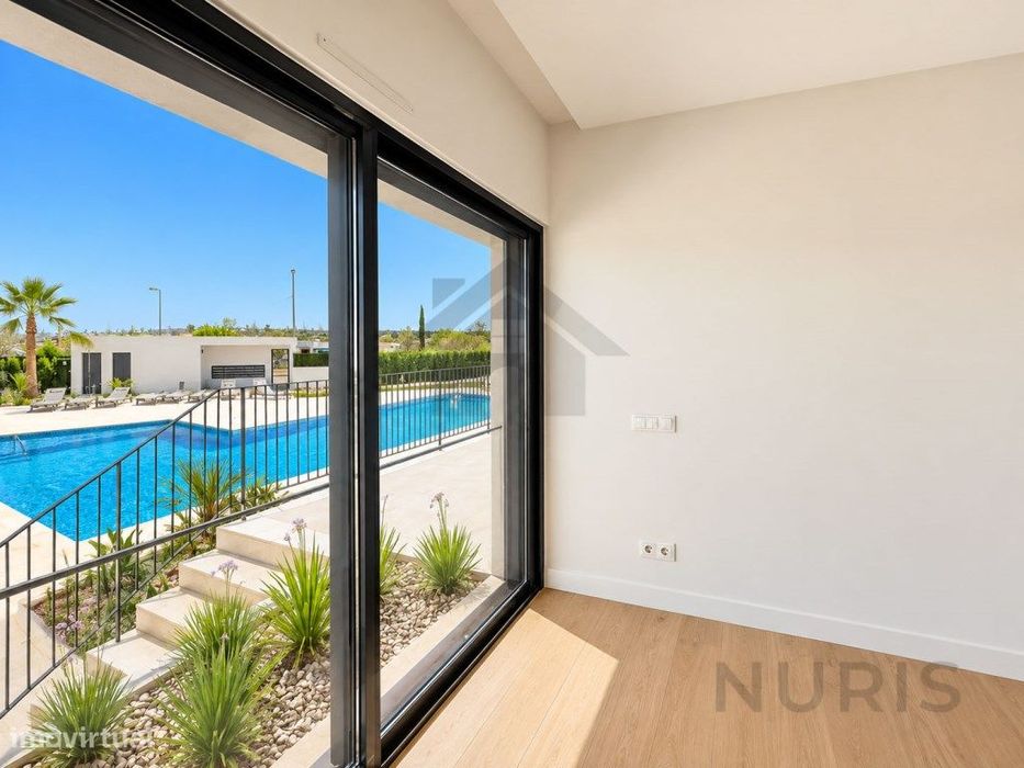 Apartamento T2 para Venda em Condomínio de Luxo em Ferragudo, Lagoa