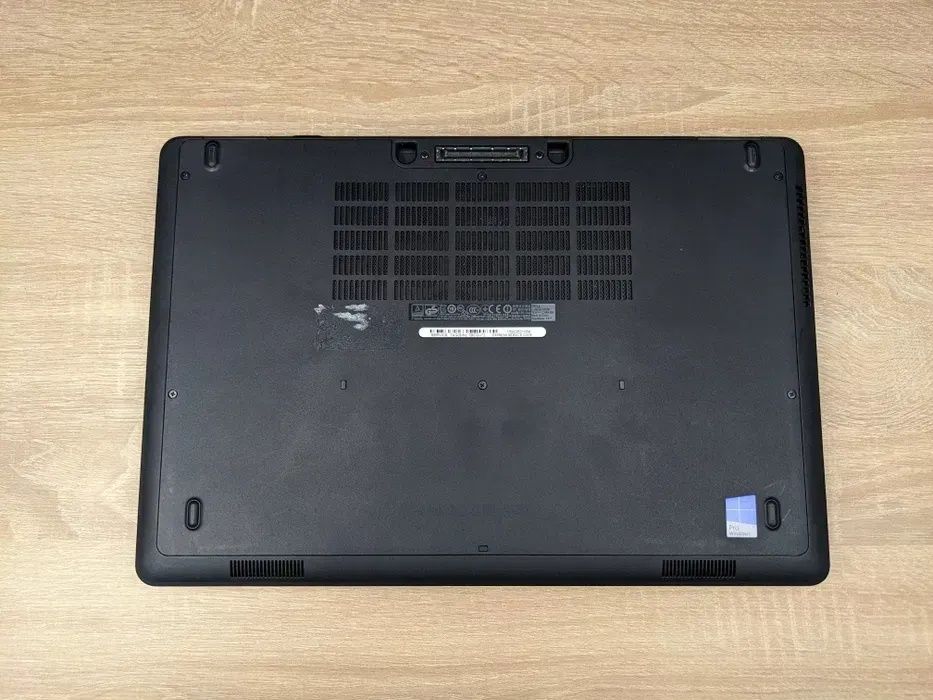 ІГРОВИЙ ноутбук в Dell кому цікаво пропонуйте обмін