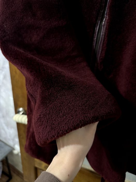 Мутонова напівшубка бордового кольору