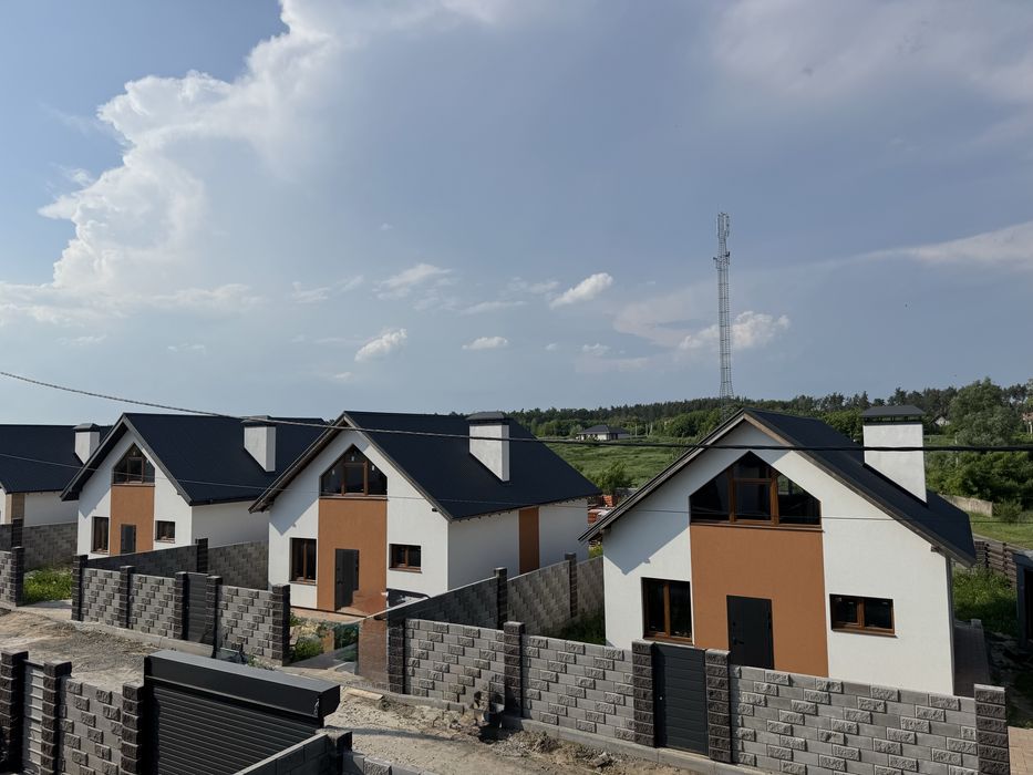 Будинок в 20 хвилинах від Києва!