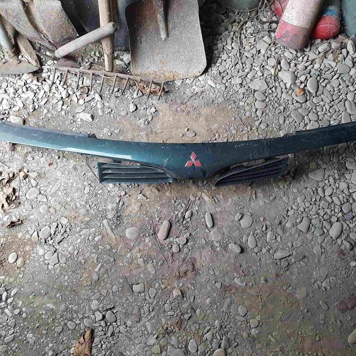 Запчастини мітсубісі галант 1993 року