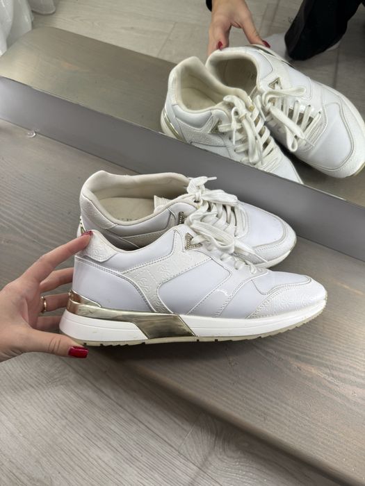 Кросівки guess 41 ромзір жіночі