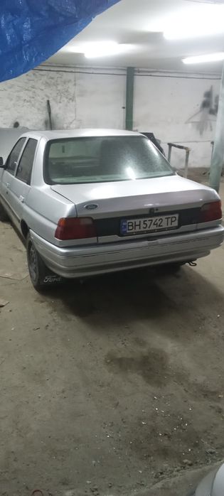 Срочно Форд Эскорт