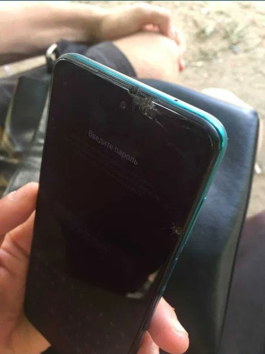 Продам обменяю телефон