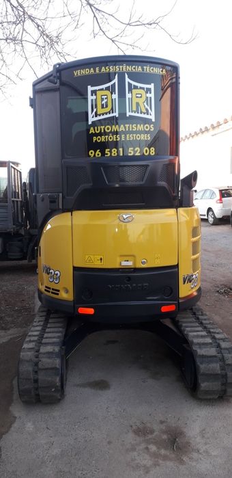 Serviço de mini giratória 3.5ton