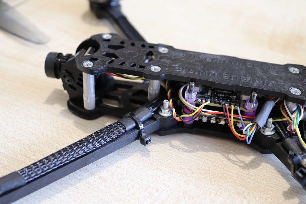 FPV-дрон 7" дюймів, F405, Betaflight, ELRS 2.4 GHz, analog VTX 5.8 GHz