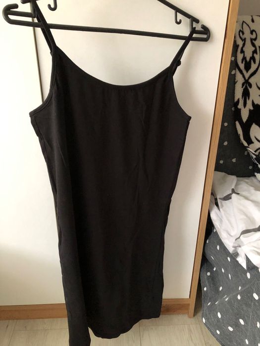 Sukienka czarna Sinsay