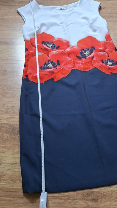Sukienka Quiosque r. 38