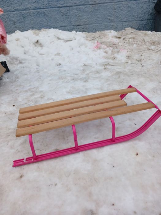 Нові сани без спинки