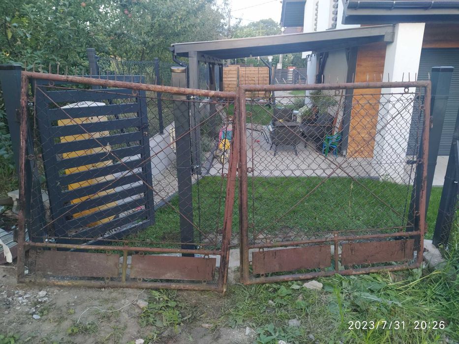 Brama stalowa 142x142