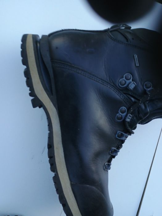 Buty trekkingowe Haglofs skórzane r42