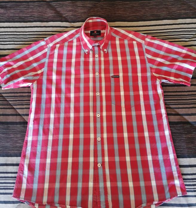 Mike Davis 2 camisas