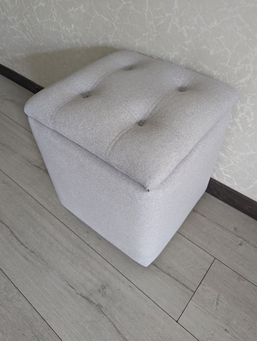 М'який пуф, пуфик, банкетка в наявності