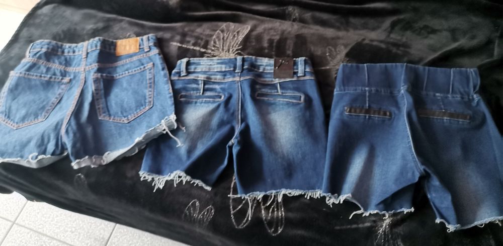 Jeansy krótkie granatowe