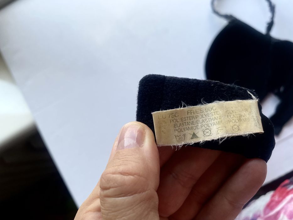 Biustonosz stanik Hunkemoller 75C
