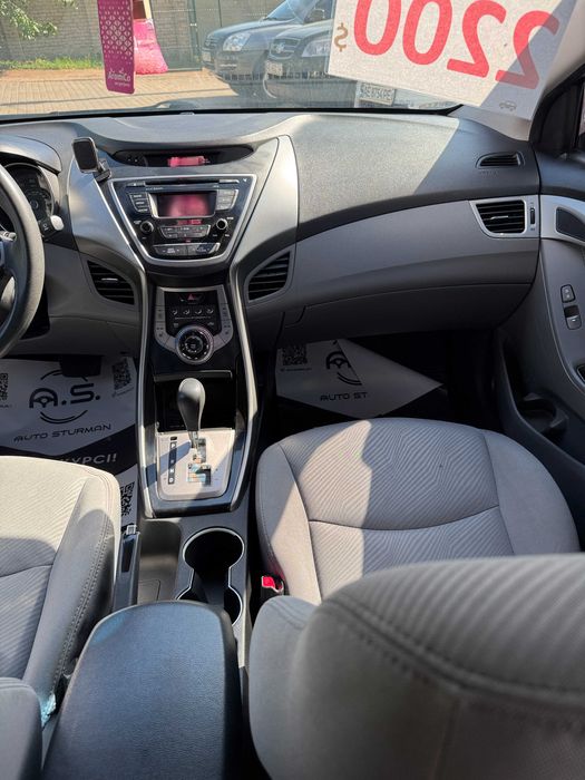 Продам Hyundai Elantra 2013 рік можлива розстрочка,кредит,обмін!