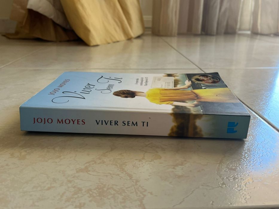 Livro de romance