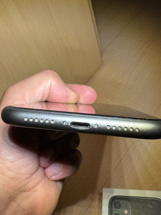 iPhone 11 (64 GB – Warranty Valid Until July 2026)64740533884033122