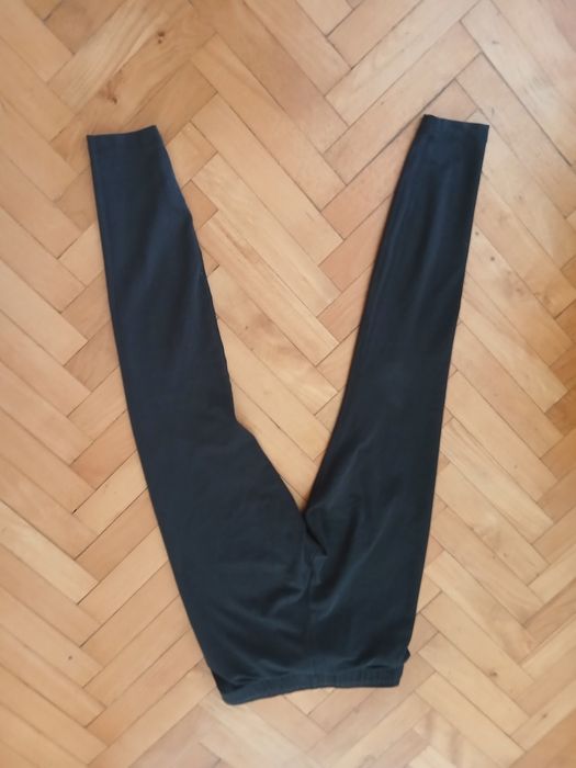 Czarne getry  S  61% bawełna  Nike