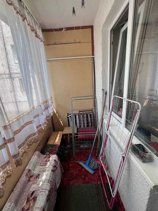 Однокімнатна квартира, Каскад, поруч ТЦ Арсен та Епіцентр