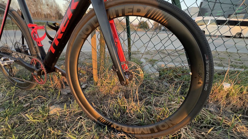 Trek domane sl6 szoso-gravel