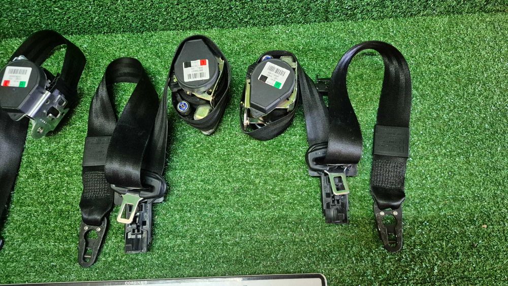 Cintos Segurança Pretos Originais Audi A4 B6 B7 8E de 2000 a 2008
