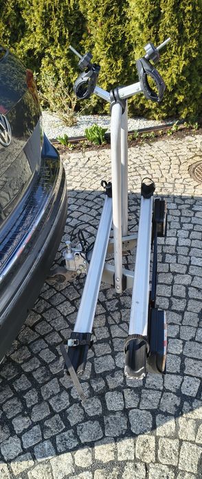 Rezerwacja  Bagażnik  rowerowy, uchylny na hak do przewozu 2 rowerów
