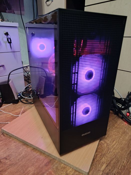 Комп'ютер Ryzen 9 3900xt. RTX 3080  DDR4 16gb