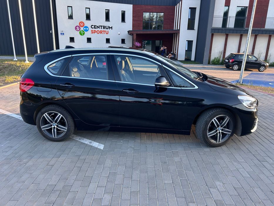 BMW 218 d sport line - full opcja/pano