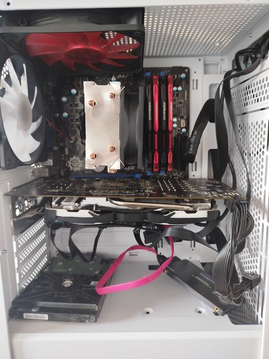 Komputer stacjonarny