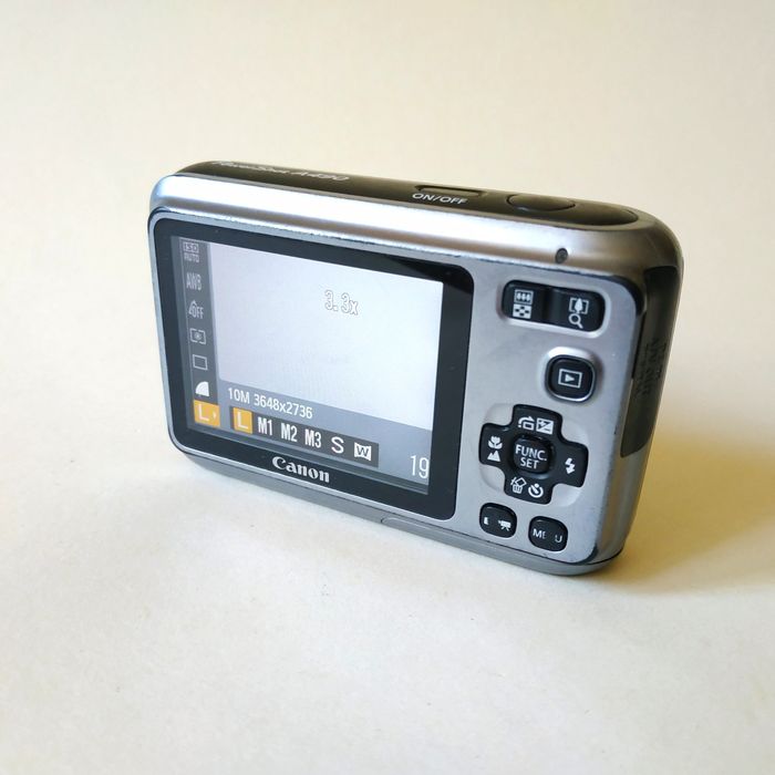 Цифровой фотоаппарат Canon PowerShot A490
