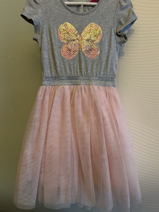 Сукня на дівчинку 5р