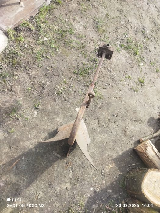 Продам плуг распашник