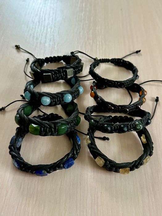 чоловічі браслети з натуральним камінням