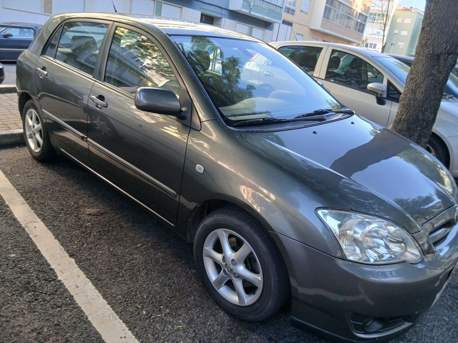 Vendo toyota corola