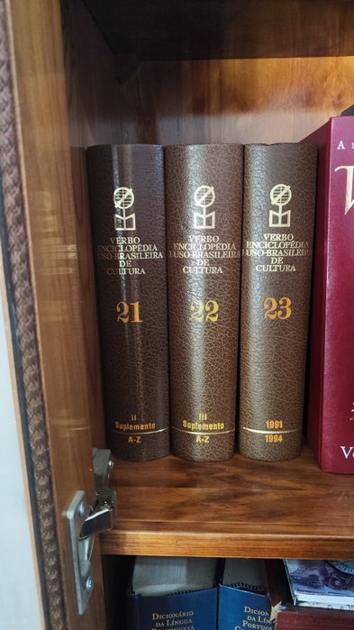 Enciclopédia Luso-Brasileira de Cultura 23 Volumes (Completa)