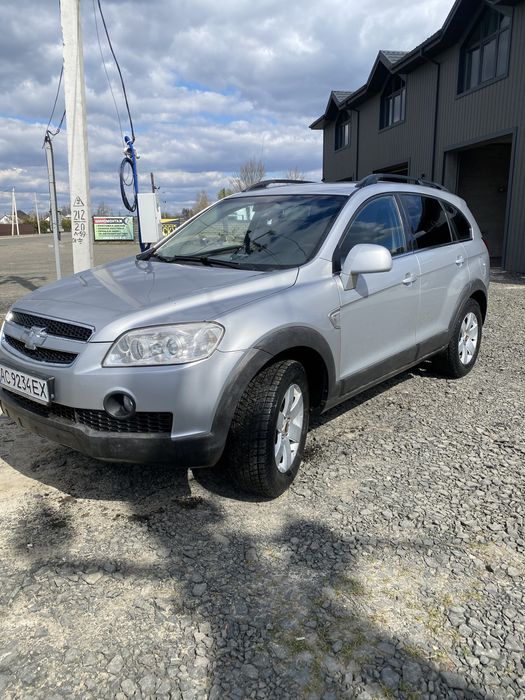 Продам надійний кросовер Chevrolet Captiva