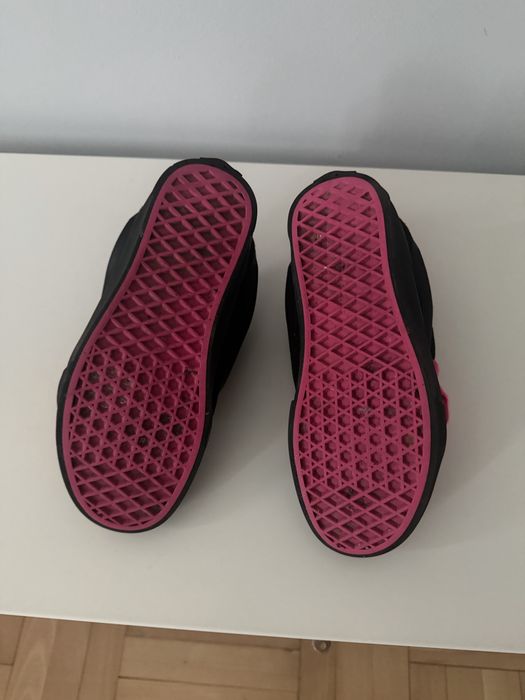 Buty Vans 36,5 wkł wew.23 cm czarne różowe