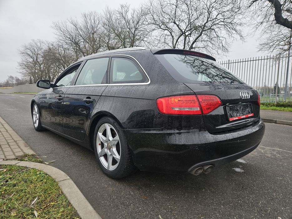 Audi a4b8 2.0 TDI automat Kombi z Niemiec  xenon