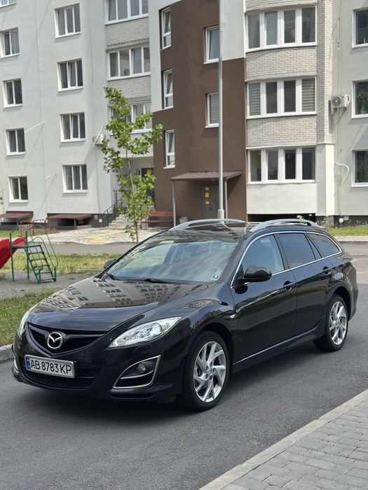 Mazda 6  2-покоління( рестайлінг)2011 рік 2.2 дизель