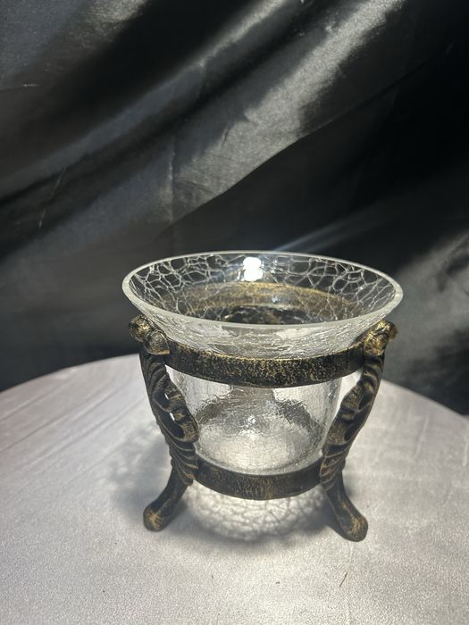 Szklana misa w metalowym stelażu – styl retro – szkło lodowe