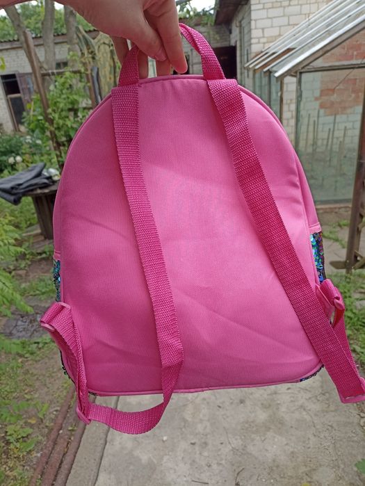 Дитячий рюкзак з паєтками