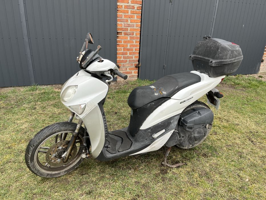 Yamaha Xenter 125 hw dużo części czasza osłony silnik linka MBK Oceo