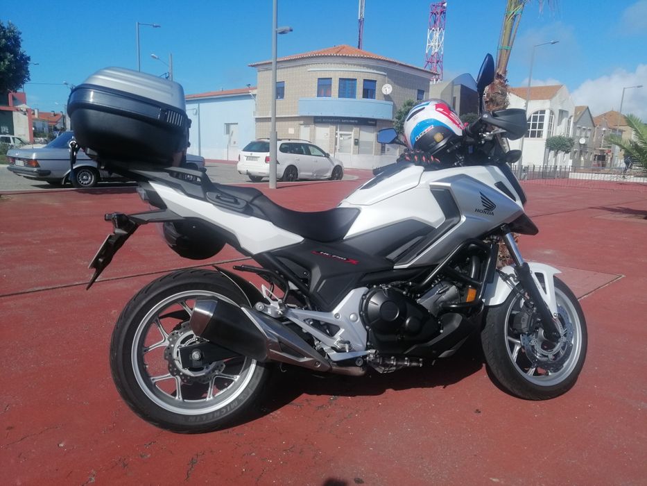 NC750X 2018  com malas e outros extras